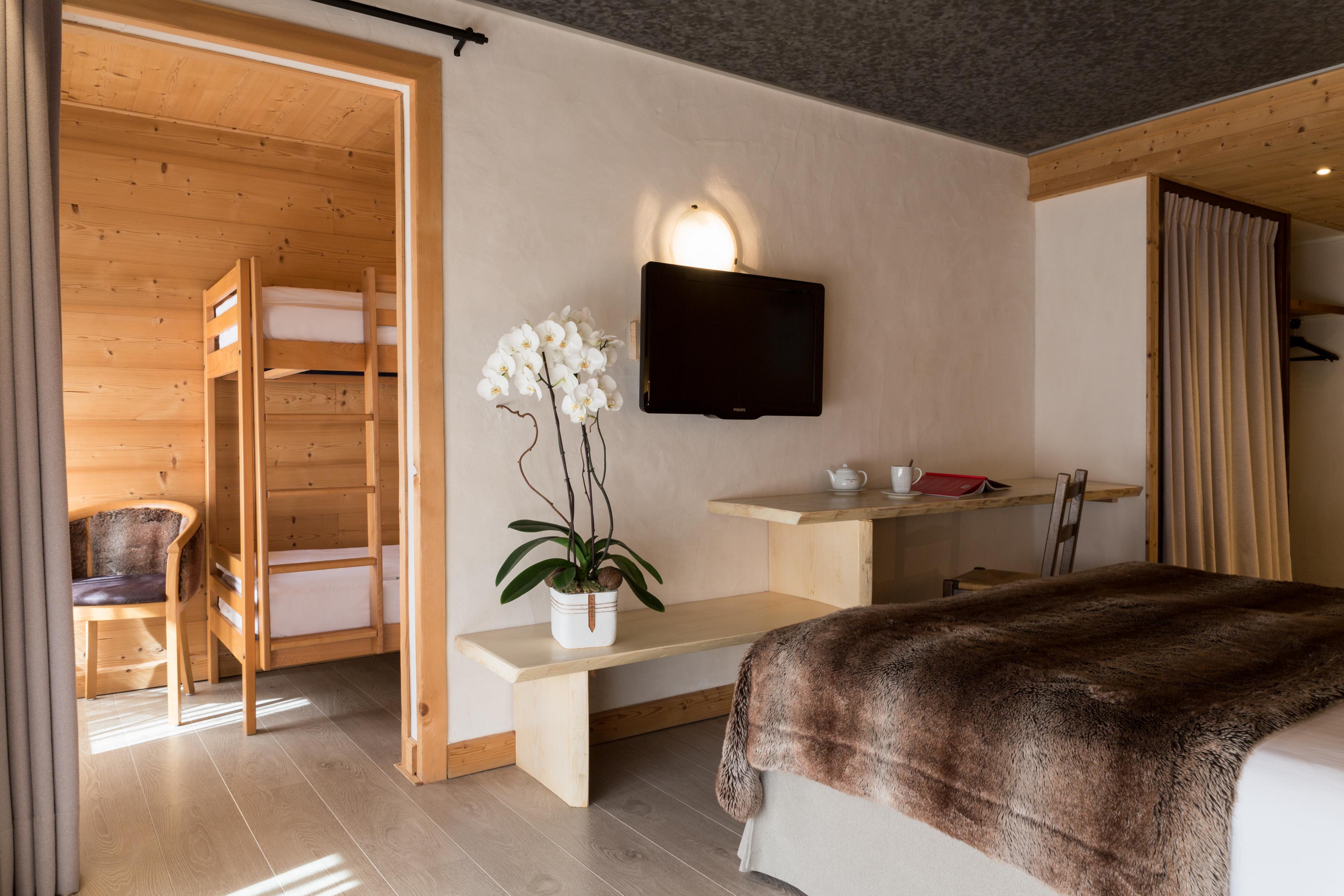 Chalet-Hotel La Chemenaz لي كونتامين مونتجوا المظهر الخارجي الصورة